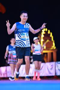 BIB: 
                            <button type="button" onclick="openModal(23915211)" class="btn btn-primary btn-sm float-right btn-popup" data-toggle="modal" data-target=".modal-high-quality">
                        <i class="fas fa-shopping-cart"></i> Add to Cart
                    </button>
                                            <button type="button" onclick="isThisMe(23915211, true)" class="btn btn-success btn-sm float-right btn-popup btn-isme hidden" data-toggle="tooltip" data-placement="bottom" title="นี่คือรูปของคุณใช่ไหม คลิกที่นี่เพื่อเอาเข้าอัลบั้ม">
                        <i class="fas fa-plus"></i> Add to album
                    </button>
                    <button type="button" onclick="isThisMe(23915211, false)" class="btn btn-warning btn-sm float-right btn-popup btn-isnotme hidden">
                        <i class="fas fa-ban"></i> Remove from album
                    </button>