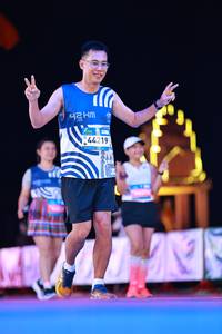 BIB: 
                            <button type="button" onclick="openModal(23915215)" class="btn btn-primary btn-sm float-right btn-popup" data-toggle="modal" data-target=".modal-high-quality">
                        <i class="fas fa-shopping-cart"></i> Add to Cart
                    </button>
                                            <button type="button" onclick="isThisMe(23915215, true)" class="btn btn-success btn-sm float-right btn-popup btn-isme hidden" data-toggle="tooltip" data-placement="bottom" title="นี่คือรูปของคุณใช่ไหม คลิกที่นี่เพื่อเอาเข้าอัลบั้ม">
                        <i class="fas fa-plus"></i> Add to album
                    </button>
                    <button type="button" onclick="isThisMe(23915215, false)" class="btn btn-warning btn-sm float-right btn-popup btn-isnotme hidden">
                        <i class="fas fa-ban"></i> Remove from album
                    </button>