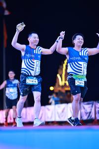 BIB: 
                            <button type="button" onclick="openModal(23902071)" class="btn btn-primary btn-sm float-right btn-popup" data-toggle="modal" data-target=".modal-high-quality">
                        <i class="fas fa-shopping-cart"></i> Add to Cart
                    </button>
                                            <button type="button" onclick="isThisMe(23902071, true)" class="btn btn-success btn-sm float-right btn-popup btn-isme hidden" data-toggle="tooltip" data-placement="bottom" title="นี่คือรูปของคุณใช่ไหม คลิกที่นี่เพื่อเอาเข้าอัลบั้ม">
                        <i class="fas fa-plus"></i> Add to album
                    </button>
                    <button type="button" onclick="isThisMe(23902071, false)" class="btn btn-warning btn-sm float-right btn-popup btn-isnotme hidden">
                        <i class="fas fa-ban"></i> Remove from album
                    </button>