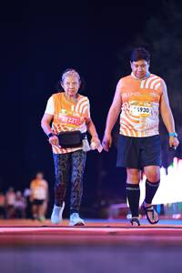 BIB: 
                            <button type="button" onclick="openModal(24141408)" class="btn btn-primary btn-sm float-right btn-popup" data-toggle="modal" data-target=".modal-high-quality">
                        <i class="fas fa-shopping-cart"></i> Add to Cart
                    </button>
                                            <button type="button" onclick="isThisMe(24141408, true)" class="btn btn-success btn-sm float-right btn-popup btn-isme hidden" data-toggle="tooltip" data-placement="bottom" title="นี่คือรูปของคุณใช่ไหม คลิกที่นี่เพื่อเอาเข้าอัลบั้ม">
                        <i class="fas fa-plus"></i> Add to album
                    </button>
                    <button type="button" onclick="isThisMe(24141408, false)" class="btn btn-warning btn-sm float-right btn-popup btn-isnotme hidden">
                        <i class="fas fa-ban"></i> Remove from album
                    </button>