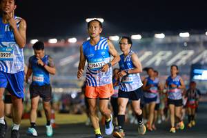 BIB: 0939, 91445, 10611, 114
                            <button type="button" onclick="openModal(23203177)" class="btn btn-primary btn-sm float-right btn-popup" data-toggle="modal" data-target=".modal-high-quality">
                        <i class="fas fa-shopping-cart"></i> Add to Cart
                    </button>
                                            <button type="button" onclick="isThisMe(23203177, true)" class="btn btn-success btn-sm float-right btn-popup btn-isme hidden" data-toggle="tooltip" data-placement="bottom" title="นี่คือรูปของคุณใช่ไหม คลิกที่นี่เพื่อเอาเข้าอัลบั้ม">
                        <i class="fas fa-plus"></i> Add to album
                    </button>
                    <button type="button" onclick="isThisMe(23203177, false)" class="btn btn-warning btn-sm float-right btn-popup btn-isnotme hidden">
                        <i class="fas fa-ban"></i> Remove from album
                    </button>