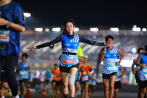 BIB: 240, 13539, 112
                            <button type="button" onclick="openModal(23058717)" class="btn btn-primary btn-sm float-right btn-popup" data-toggle="modal" data-target=".modal-high-quality">
                        <i class="fas fa-shopping-cart"></i> Add to Cart
                    </button>
                                            <button type="button" onclick="isThisMe(23058717, true)" class="btn btn-success btn-sm float-right btn-popup btn-isme hidden" data-toggle="tooltip" data-placement="bottom" title="นี่คือรูปของคุณใช่ไหม คลิกที่นี่เพื่อเอาเข้าอัลบั้ม">
                        <i class="fas fa-plus"></i> Add to album
                    </button>
                    <button type="button" onclick="isThisMe(23058717, false)" class="btn btn-warning btn-sm float-right btn-popup btn-isnotme hidden">
                        <i class="fas fa-ban"></i> Remove from album
                    </button>