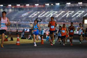 BIB: 10562, 16198, 10042, 4200
                            <button type="button" onclick="openModal(22935943)" class="btn btn-primary btn-sm float-right btn-popup" data-toggle="modal" data-target=".modal-high-quality">
                        <i class="fas fa-shopping-cart"></i> Add to Cart
                    </button>
                                            <button type="button" onclick="isThisMe(22935943, true)" class="btn btn-success btn-sm float-right btn-popup btn-isme hidden" data-toggle="tooltip" data-placement="bottom" title="นี่คือรูปของคุณใช่ไหม คลิกที่นี่เพื่อเอาเข้าอัลบั้ม">
                        <i class="fas fa-plus"></i> Add to album
                    </button>
                    <button type="button" onclick="isThisMe(22935943, false)" class="btn btn-warning btn-sm float-right btn-popup btn-isnotme hidden">
                        <i class="fas fa-ban"></i> Remove from album
                    </button>