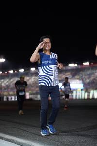 BIB: 
                            <button type="button" onclick="openModal(22801782)" class="btn btn-primary btn-sm float-right btn-popup" data-toggle="modal" data-target=".modal-high-quality">
                        <i class="fas fa-shopping-cart"></i> Add to Cart
                    </button>
                                            <button type="button" onclick="isThisMe(22801782, true)" class="btn btn-success btn-sm float-right btn-popup btn-isme hidden" data-toggle="tooltip" data-placement="bottom" title="นี่คือรูปของคุณใช่ไหม คลิกที่นี่เพื่อเอาเข้าอัลบั้ม">
                        <i class="fas fa-plus"></i> Add to album
                    </button>
                    <button type="button" onclick="isThisMe(22801782, false)" class="btn btn-warning btn-sm float-right btn-popup btn-isnotme hidden">
                        <i class="fas fa-ban"></i> Remove from album
                    </button>