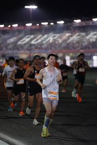 BIB: 0742, 22461
                            <button type="button" onclick="openModal(22802506)" class="btn btn-primary btn-sm float-right btn-popup" data-toggle="modal" data-target=".modal-high-quality">
                        <i class="fas fa-shopping-cart"></i> Add to Cart
                    </button>
                                            <button type="button" onclick="isThisMe(22802506, true)" class="btn btn-success btn-sm float-right btn-popup btn-isme hidden" data-toggle="tooltip" data-placement="bottom" title="นี่คือรูปของคุณใช่ไหม คลิกที่นี่เพื่อเอาเข้าอัลบั้ม">
                        <i class="fas fa-plus"></i> Add to album
                    </button>
                    <button type="button" onclick="isThisMe(22802506, false)" class="btn btn-warning btn-sm float-right btn-popup btn-isnotme hidden">
                        <i class="fas fa-ban"></i> Remove from album
                    </button>