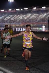 BIB: 21987
                            <button type="button" onclick="openModal(22802191)" class="btn btn-primary btn-sm float-right btn-popup" data-toggle="modal" data-target=".modal-high-quality">
                        <i class="fas fa-shopping-cart"></i> Add to Cart
                    </button>
                                            <button type="button" onclick="isThisMe(22802191, true)" class="btn btn-success btn-sm float-right btn-popup btn-isme hidden" data-toggle="tooltip" data-placement="bottom" title="นี่คือรูปของคุณใช่ไหม คลิกที่นี่เพื่อเอาเข้าอัลบั้ม">
                        <i class="fas fa-plus"></i> Add to album
                    </button>
                    <button type="button" onclick="isThisMe(22802191, false)" class="btn btn-warning btn-sm float-right btn-popup btn-isnotme hidden">
                        <i class="fas fa-ban"></i> Remove from album
                    </button>