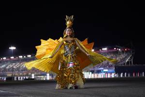 BIB: 
                            <button type="button" onclick="openModal(22802017)" class="btn btn-primary btn-sm float-right btn-popup" data-toggle="modal" data-target=".modal-high-quality">
                        <i class="fas fa-shopping-cart"></i> Add to Cart
                    </button>
                                            <button type="button" onclick="isThisMe(22802017, true)" class="btn btn-success btn-sm float-right btn-popup btn-isme hidden" data-toggle="tooltip" data-placement="bottom" title="นี่คือรูปของคุณใช่ไหม คลิกที่นี่เพื่อเอาเข้าอัลบั้ม">
                        <i class="fas fa-plus"></i> Add to album
                    </button>
                    <button type="button" onclick="isThisMe(22802017, false)" class="btn btn-warning btn-sm float-right btn-popup btn-isnotme hidden">
                        <i class="fas fa-ban"></i> Remove from album
                    </button>