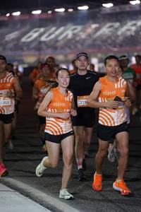 BIB: 0353, 211, 215, 230
                            <button type="button" onclick="openModal(22803337)" class="btn btn-primary btn-sm float-right btn-popup" data-toggle="modal" data-target=".modal-high-quality">
                        <i class="fas fa-shopping-cart"></i> Add to Cart
                    </button>
                                            <button type="button" onclick="isThisMe(22803337, true)" class="btn btn-success btn-sm float-right btn-popup btn-isme hidden" data-toggle="tooltip" data-placement="bottom" title="นี่คือรูปของคุณใช่ไหม คลิกที่นี่เพื่อเอาเข้าอัลบั้ม">
                        <i class="fas fa-plus"></i> Add to album
                    </button>
                    <button type="button" onclick="isThisMe(22803337, false)" class="btn btn-warning btn-sm float-right btn-popup btn-isnotme hidden">
                        <i class="fas fa-ban"></i> Remove from album
                    </button>