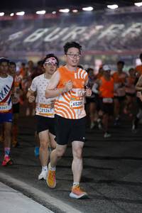 BIB: 1267, 21261, 65209
                            <button type="button" onclick="openModal(22803216)" class="btn btn-primary btn-sm float-right btn-popup" data-toggle="modal" data-target=".modal-high-quality">
                        <i class="fas fa-shopping-cart"></i> Add to Cart
                    </button>
                                            <button type="button" onclick="isThisMe(22803216, true)" class="btn btn-success btn-sm float-right btn-popup btn-isme hidden" data-toggle="tooltip" data-placement="bottom" title="นี่คือรูปของคุณใช่ไหม คลิกที่นี่เพื่อเอาเข้าอัลบั้ม">
                        <i class="fas fa-plus"></i> Add to album
                    </button>
                    <button type="button" onclick="isThisMe(22803216, false)" class="btn btn-warning btn-sm float-right btn-popup btn-isnotme hidden">
                        <i class="fas fa-ban"></i> Remove from album
                    </button>