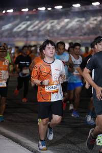 BIB: 386, 22657
                            <button type="button" onclick="openModal(22802924)" class="btn btn-primary btn-sm float-right btn-popup" data-toggle="modal" data-target=".modal-high-quality">
                        <i class="fas fa-shopping-cart"></i> Add to Cart
                    </button>
                                            <button type="button" onclick="isThisMe(22802924, true)" class="btn btn-success btn-sm float-right btn-popup btn-isme hidden" data-toggle="tooltip" data-placement="bottom" title="นี่คือรูปของคุณใช่ไหม คลิกที่นี่เพื่อเอาเข้าอัลบั้ม">
                        <i class="fas fa-plus"></i> Add to album
                    </button>
                    <button type="button" onclick="isThisMe(22802924, false)" class="btn btn-warning btn-sm float-right btn-popup btn-isnotme hidden">
                        <i class="fas fa-ban"></i> Remove from album
                    </button>