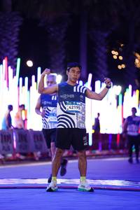 BIB: 428, 42195, 1922
                            <button type="button" onclick="openModal(23120781)" class="btn btn-primary btn-sm float-right btn-popup" data-toggle="modal" data-target=".modal-high-quality">
                        <i class="fas fa-shopping-cart"></i> Add to Cart
                    </button>
                                            <button type="button" onclick="isThisMe(23120781, true)" class="btn btn-success btn-sm float-right btn-popup btn-isme hidden" data-toggle="tooltip" data-placement="bottom" title="นี่คือรูปของคุณใช่ไหม คลิกที่นี่เพื่อเอาเข้าอัลบั้ม">
                        <i class="fas fa-plus"></i> Add to album
                    </button>
                    <button type="button" onclick="isThisMe(23120781, false)" class="btn btn-warning btn-sm float-right btn-popup btn-isnotme hidden">
                        <i class="fas fa-ban"></i> Remove from album
                    </button>