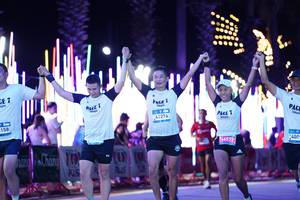 BIB: 158, 42276, 46572, 400
                            <button type="button" onclick="openModal(23203584)" class="btn btn-primary btn-sm float-right btn-popup" data-toggle="modal" data-target=".modal-high-quality">
                        <i class="fas fa-shopping-cart"></i> Add to Cart
                    </button>
                                            <button type="button" onclick="isThisMe(23203584, true)" class="btn btn-success btn-sm float-right btn-popup btn-isme hidden" data-toggle="tooltip" data-placement="bottom" title="นี่คือรูปของคุณใช่ไหม คลิกที่นี่เพื่อเอาเข้าอัลบั้ม">
                        <i class="fas fa-plus"></i> Add to album
                    </button>
                    <button type="button" onclick="isThisMe(23203584, false)" class="btn btn-warning btn-sm float-right btn-popup btn-isnotme hidden">
                        <i class="fas fa-ban"></i> Remove from album
                    </button>