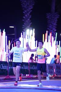 BIB: 42370, 4350
                            <button type="button" onclick="openModal(23205072)" class="btn btn-primary btn-sm float-right btn-popup" data-toggle="modal" data-target=".modal-high-quality">
                        <i class="fas fa-shopping-cart"></i> Add to Cart
                    </button>
                                            <button type="button" onclick="isThisMe(23205072, true)" class="btn btn-success btn-sm float-right btn-popup btn-isme hidden" data-toggle="tooltip" data-placement="bottom" title="นี่คือรูปของคุณใช่ไหม คลิกที่นี่เพื่อเอาเข้าอัลบั้ม">
                        <i class="fas fa-plus"></i> Add to album
                    </button>
                    <button type="button" onclick="isThisMe(23205072, false)" class="btn btn-warning btn-sm float-right btn-popup btn-isnotme hidden">
                        <i class="fas fa-ban"></i> Remove from album
                    </button>