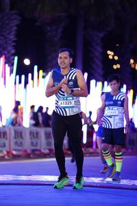 BIB: 41325, 09901
                            <button type="button" onclick="openModal(23226866)" class="btn btn-primary btn-sm float-right btn-popup" data-toggle="modal" data-target=".modal-high-quality">
                        <i class="fas fa-shopping-cart"></i> Add to Cart
                    </button>
                                            <button type="button" onclick="isThisMe(23226866, true)" class="btn btn-success btn-sm float-right btn-popup btn-isme hidden" data-toggle="tooltip" data-placement="bottom" title="นี่คือรูปของคุณใช่ไหม คลิกที่นี่เพื่อเอาเข้าอัลบั้ม">
                        <i class="fas fa-plus"></i> Add to album
                    </button>
                    <button type="button" onclick="isThisMe(23226866, false)" class="btn btn-warning btn-sm float-right btn-popup btn-isnotme hidden">
                        <i class="fas fa-ban"></i> Remove from album
                    </button>