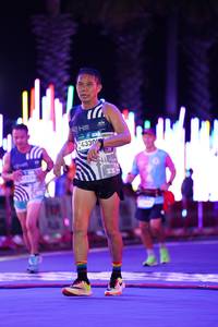 BIB: 4330, 
                            <button type="button" onclick="openModal(23155944)" class="btn btn-primary btn-sm float-right btn-popup" data-toggle="modal" data-target=".modal-high-quality">
                        <i class="fas fa-shopping-cart"></i> Add to Cart
                    </button>
                                            <button type="button" onclick="isThisMe(23155944, true)" class="btn btn-success btn-sm float-right btn-popup btn-isme hidden" data-toggle="tooltip" data-placement="bottom" title="นี่คือรูปของคุณใช่ไหม คลิกที่นี่เพื่อเอาเข้าอัลบั้ม">
                        <i class="fas fa-plus"></i> Add to album
                    </button>
                    <button type="button" onclick="isThisMe(23155944, false)" class="btn btn-warning btn-sm float-right btn-popup btn-isnotme hidden">
                        <i class="fas fa-ban"></i> Remove from album
                    </button>
