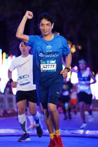 BIB: 42200, 2071, 42195, 42777
                            <button type="button" onclick="openModal(23174515)" class="btn btn-primary btn-sm float-right btn-popup" data-toggle="modal" data-target=".modal-high-quality">
                        <i class="fas fa-shopping-cart"></i> Add to Cart
                    </button>
                                            <button type="button" onclick="isThisMe(23174515, true)" class="btn btn-success btn-sm float-right btn-popup btn-isme hidden" data-toggle="tooltip" data-placement="bottom" title="นี่คือรูปของคุณใช่ไหม คลิกที่นี่เพื่อเอาเข้าอัลบั้ม">
                        <i class="fas fa-plus"></i> Add to album
                    </button>
                    <button type="button" onclick="isThisMe(23174515, false)" class="btn btn-warning btn-sm float-right btn-popup btn-isnotme hidden">
                        <i class="fas fa-ban"></i> Remove from album
                    </button>