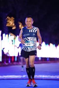 BIB: 0101
                            <button type="button" onclick="openModal(23152225)" class="btn btn-primary btn-sm float-right btn-popup" data-toggle="modal" data-target=".modal-high-quality">
                        <i class="fas fa-shopping-cart"></i> Add to Cart
                    </button>
                                            <button type="button" onclick="isThisMe(23152225, true)" class="btn btn-success btn-sm float-right btn-popup btn-isme hidden" data-toggle="tooltip" data-placement="bottom" title="นี่คือรูปของคุณใช่ไหม คลิกที่นี่เพื่อเอาเข้าอัลบั้ม">
                        <i class="fas fa-plus"></i> Add to album
                    </button>
                    <button type="button" onclick="isThisMe(23152225, false)" class="btn btn-warning btn-sm float-right btn-popup btn-isnotme hidden">
                        <i class="fas fa-ban"></i> Remove from album
                    </button>