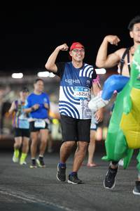 BIB: 45258
                            <button type="button" onclick="openModal(23177257)" class="btn btn-primary btn-sm float-right btn-popup" data-toggle="modal" data-target=".modal-high-quality">
                        <i class="fas fa-shopping-cart"></i> Add to Cart
                    </button>
                                            <button type="button" onclick="isThisMe(23177257, true)" class="btn btn-success btn-sm float-right btn-popup btn-isme hidden" data-toggle="tooltip" data-placement="bottom" title="นี่คือรูปของคุณใช่ไหม คลิกที่นี่เพื่อเอาเข้าอัลบั้ม">
                        <i class="fas fa-plus"></i> Add to album
                    </button>
                    <button type="button" onclick="isThisMe(23177257, false)" class="btn btn-warning btn-sm float-right btn-popup btn-isnotme hidden">
                        <i class="fas fa-ban"></i> Remove from album
                    </button>