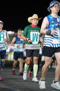 BIB: 82404
                            <button type="button" onclick="openModal(23128169)" class="btn btn-primary btn-sm float-right btn-popup" data-toggle="modal" data-target=".modal-high-quality">
                        <i class="fas fa-shopping-cart"></i> Add to Cart
                    </button>
                                            <button type="button" onclick="isThisMe(23128169, true)" class="btn btn-success btn-sm float-right btn-popup btn-isme hidden" data-toggle="tooltip" data-placement="bottom" title="นี่คือรูปของคุณใช่ไหม คลิกที่นี่เพื่อเอาเข้าอัลบั้ม">
                        <i class="fas fa-plus"></i> Add to album
                    </button>
                    <button type="button" onclick="isThisMe(23128169, false)" class="btn btn-warning btn-sm float-right btn-popup btn-isnotme hidden">
                        <i class="fas fa-ban"></i> Remove from album
                    </button>