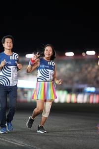 BIB: 105
                            <button type="button" onclick="openModal(23212655)" class="btn btn-primary btn-sm float-right btn-popup" data-toggle="modal" data-target=".modal-high-quality">
                        <i class="fas fa-shopping-cart"></i> Add to Cart
                    </button>
                                            <button type="button" onclick="isThisMe(23212655, true)" class="btn btn-success btn-sm float-right btn-popup btn-isme hidden" data-toggle="tooltip" data-placement="bottom" title="นี่คือรูปของคุณใช่ไหม คลิกที่นี่เพื่อเอาเข้าอัลบั้ม">
                        <i class="fas fa-plus"></i> Add to album
                    </button>
                    <button type="button" onclick="isThisMe(23212655, false)" class="btn btn-warning btn-sm float-right btn-popup btn-isnotme hidden">
                        <i class="fas fa-ban"></i> Remove from album
                    </button>