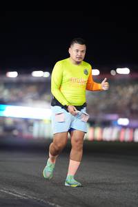 BIB: 110
                            <button type="button" onclick="openModal(23214521)" class="btn btn-primary btn-sm float-right btn-popup" data-toggle="modal" data-target=".modal-high-quality">
                        <i class="fas fa-shopping-cart"></i> Add to Cart
                    </button>
                                            <button type="button" onclick="isThisMe(23214521, true)" class="btn btn-success btn-sm float-right btn-popup btn-isme hidden" data-toggle="tooltip" data-placement="bottom" title="นี่คือรูปของคุณใช่ไหม คลิกที่นี่เพื่อเอาเข้าอัลบั้ม">
                        <i class="fas fa-plus"></i> Add to album
                    </button>
                    <button type="button" onclick="isThisMe(23214521, false)" class="btn btn-warning btn-sm float-right btn-popup btn-isnotme hidden">
                        <i class="fas fa-ban"></i> Remove from album
                    </button>