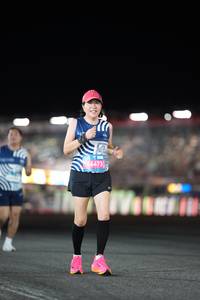 BIB: 46473, 
                            <button type="button" onclick="openModal(23227511)" class="btn btn-primary btn-sm float-right btn-popup" data-toggle="modal" data-target=".modal-high-quality">
                        <i class="fas fa-shopping-cart"></i> Add to Cart
                    </button>
                                            <button type="button" onclick="isThisMe(23227511, true)" class="btn btn-success btn-sm float-right btn-popup btn-isme hidden" data-toggle="tooltip" data-placement="bottom" title="นี่คือรูปของคุณใช่ไหม คลิกที่นี่เพื่อเอาเข้าอัลบั้ม">
                        <i class="fas fa-plus"></i> Add to album
                    </button>
                    <button type="button" onclick="isThisMe(23227511, false)" class="btn btn-warning btn-sm float-right btn-popup btn-isnotme hidden">
                        <i class="fas fa-ban"></i> Remove from album
                    </button>