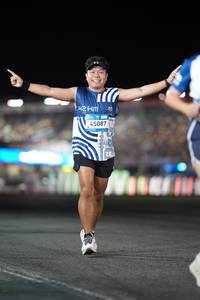 BIB: 
                            <button type="button" onclick="openModal(23189175)" class="btn btn-primary btn-sm float-right btn-popup" data-toggle="modal" data-target=".modal-high-quality">
                        <i class="fas fa-shopping-cart"></i> Add to Cart
                    </button>
                                            <button type="button" onclick="isThisMe(23189175, true)" class="btn btn-success btn-sm float-right btn-popup btn-isme hidden" data-toggle="tooltip" data-placement="bottom" title="นี่คือรูปของคุณใช่ไหม คลิกที่นี่เพื่อเอาเข้าอัลบั้ม">
                        <i class="fas fa-plus"></i> Add to album
                    </button>
                    <button type="button" onclick="isThisMe(23189175, false)" class="btn btn-warning btn-sm float-right btn-popup btn-isnotme hidden">
                        <i class="fas fa-ban"></i> Remove from album
                    </button>