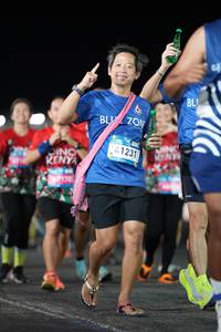 BIB: 41231
                            <button type="button" onclick="openModal(23125512)" class="btn btn-primary btn-sm float-right btn-popup" data-toggle="modal" data-target=".modal-high-quality">
                        <i class="fas fa-shopping-cart"></i> Add to Cart
                    </button>
                                            <button type="button" onclick="isThisMe(23125512, true)" class="btn btn-success btn-sm float-right btn-popup btn-isme hidden" data-toggle="tooltip" data-placement="bottom" title="นี่คือรูปของคุณใช่ไหม คลิกที่นี่เพื่อเอาเข้าอัลบั้ม">
                        <i class="fas fa-plus"></i> Add to album
                    </button>
                    <button type="button" onclick="isThisMe(23125512, false)" class="btn btn-warning btn-sm float-right btn-popup btn-isnotme hidden">
                        <i class="fas fa-ban"></i> Remove from album
                    </button>