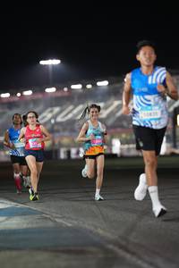 BIB: 392, 1305, 10835
                            <button type="button" onclick="openModal(23136726)" class="btn btn-primary btn-sm float-right btn-popup" data-toggle="modal" data-target=".modal-high-quality">
                        <i class="fas fa-shopping-cart"></i> Add to Cart
                    </button>
                                            <button type="button" onclick="isThisMe(23136726, true)" class="btn btn-success btn-sm float-right btn-popup btn-isme hidden" data-toggle="tooltip" data-placement="bottom" title="นี่คือรูปของคุณใช่ไหม คลิกที่นี่เพื่อเอาเข้าอัลบั้ม">
                        <i class="fas fa-plus"></i> Add to album
                    </button>
                    <button type="button" onclick="isThisMe(23136726, false)" class="btn btn-warning btn-sm float-right btn-popup btn-isnotme hidden">
                        <i class="fas fa-ban"></i> Remove from album
                    </button>