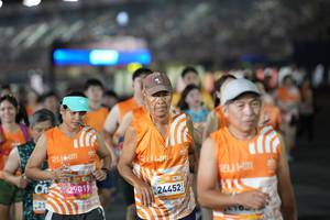 BIB: 24452, 29019
                            <button type="button" onclick="openModal(22978971)" class="btn btn-primary btn-sm float-right btn-popup" data-toggle="modal" data-target=".modal-high-quality">
                        <i class="fas fa-shopping-cart"></i> Add to Cart
                    </button>
                                            <button type="button" onclick="isThisMe(22978971, true)" class="btn btn-success btn-sm float-right btn-popup btn-isme hidden" data-toggle="tooltip" data-placement="bottom" title="นี่คือรูปของคุณใช่ไหม คลิกที่นี่เพื่อเอาเข้าอัลบั้ม">
                        <i class="fas fa-plus"></i> Add to album
                    </button>
                    <button type="button" onclick="isThisMe(22978971, false)" class="btn btn-warning btn-sm float-right btn-popup btn-isnotme hidden">
                        <i class="fas fa-ban"></i> Remove from album
                    </button>