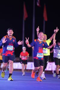 BIB: 
                            <button type="button" onclick="openModal(23600264)" class="btn btn-primary btn-sm float-right btn-popup" data-toggle="modal" data-target=".modal-high-quality">
                        <i class="fas fa-shopping-cart"></i> Add to Cart
                    </button>
                                            <button type="button" onclick="isThisMe(23600264, true)" class="btn btn-success btn-sm float-right btn-popup btn-isme hidden" data-toggle="tooltip" data-placement="bottom" title="นี่คือรูปของคุณใช่ไหม คลิกที่นี่เพื่อเอาเข้าอัลบั้ม">
                        <i class="fas fa-plus"></i> Add to album
                    </button>
                    <button type="button" onclick="isThisMe(23600264, false)" class="btn btn-warning btn-sm float-right btn-popup btn-isnotme hidden">
                        <i class="fas fa-ban"></i> Remove from album
                    </button>