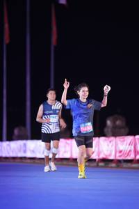 BIB: 
                            <button type="button" onclick="openModal(23601316)" class="btn btn-primary btn-sm float-right btn-popup" data-toggle="modal" data-target=".modal-high-quality">
                        <i class="fas fa-shopping-cart"></i> Add to Cart
                    </button>
                                            <button type="button" onclick="isThisMe(23601316, true)" class="btn btn-success btn-sm float-right btn-popup btn-isme hidden" data-toggle="tooltip" data-placement="bottom" title="นี่คือรูปของคุณใช่ไหม คลิกที่นี่เพื่อเอาเข้าอัลบั้ม">
                        <i class="fas fa-plus"></i> Add to album
                    </button>
                    <button type="button" onclick="isThisMe(23601316, false)" class="btn btn-warning btn-sm float-right btn-popup btn-isnotme hidden">
                        <i class="fas fa-ban"></i> Remove from album
                    </button>