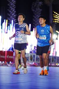 BIB: 
                            <button type="button" onclick="openModal(23703210)" class="btn btn-primary btn-sm float-right btn-popup" data-toggle="modal" data-target=".modal-high-quality">
                        <i class="fas fa-shopping-cart"></i> Add to Cart
                    </button>
                                            <button type="button" onclick="isThisMe(23703210, true)" class="btn btn-success btn-sm float-right btn-popup btn-isme hidden" data-toggle="tooltip" data-placement="bottom" title="นี่คือรูปของคุณใช่ไหม คลิกที่นี่เพื่อเอาเข้าอัลบั้ม">
                        <i class="fas fa-plus"></i> Add to album
                    </button>
                    <button type="button" onclick="isThisMe(23703210, false)" class="btn btn-warning btn-sm float-right btn-popup btn-isnotme hidden">
                        <i class="fas fa-ban"></i> Remove from album
                    </button>