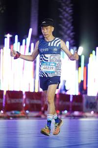 BIB: 
                            <button type="button" onclick="openModal(23690085)" class="btn btn-primary btn-sm float-right btn-popup" data-toggle="modal" data-target=".modal-high-quality">
                        <i class="fas fa-shopping-cart"></i> Add to Cart
                    </button>
                                            <button type="button" onclick="isThisMe(23690085, true)" class="btn btn-success btn-sm float-right btn-popup btn-isme hidden" data-toggle="tooltip" data-placement="bottom" title="นี่คือรูปของคุณใช่ไหม คลิกที่นี่เพื่อเอาเข้าอัลบั้ม">
                        <i class="fas fa-plus"></i> Add to album
                    </button>
                    <button type="button" onclick="isThisMe(23690085, false)" class="btn btn-warning btn-sm float-right btn-popup btn-isnotme hidden">
                        <i class="fas fa-ban"></i> Remove from album
                    </button>