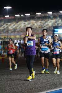 BIB: 
                            <button type="button" onclick="openModal(23990095)" class="btn btn-primary btn-sm float-right btn-popup" data-toggle="modal" data-target=".modal-high-quality">
                        <i class="fas fa-shopping-cart"></i> Add to Cart
                    </button>
                                            <button type="button" onclick="isThisMe(23990095, true)" class="btn btn-success btn-sm float-right btn-popup btn-isme hidden" data-toggle="tooltip" data-placement="bottom" title="นี่คือรูปของคุณใช่ไหม คลิกที่นี่เพื่อเอาเข้าอัลบั้ม">
                        <i class="fas fa-plus"></i> Add to album
                    </button>
                    <button type="button" onclick="isThisMe(23990095, false)" class="btn btn-warning btn-sm float-right btn-popup btn-isnotme hidden">
                        <i class="fas fa-ban"></i> Remove from album
                    </button>