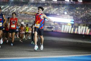 BIB: 
                            <button type="button" onclick="openModal(23996643)" class="btn btn-primary btn-sm float-right btn-popup" data-toggle="modal" data-target=".modal-high-quality">
                        <i class="fas fa-shopping-cart"></i> Add to Cart
                    </button>
                                            <button type="button" onclick="isThisMe(23996643, true)" class="btn btn-success btn-sm float-right btn-popup btn-isme hidden" data-toggle="tooltip" data-placement="bottom" title="นี่คือรูปของคุณใช่ไหม คลิกที่นี่เพื่อเอาเข้าอัลบั้ม">
                        <i class="fas fa-plus"></i> Add to album
                    </button>
                    <button type="button" onclick="isThisMe(23996643, false)" class="btn btn-warning btn-sm float-right btn-popup btn-isnotme hidden">
                        <i class="fas fa-ban"></i> Remove from album
                    </button>