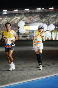 BIB: 
                            <button type="button" onclick="openModal(23993796)" class="btn btn-primary btn-sm float-right btn-popup" data-toggle="modal" data-target=".modal-high-quality">
                        <i class="fas fa-shopping-cart"></i> Add to Cart
                    </button>
                                            <button type="button" onclick="isThisMe(23993796, true)" class="btn btn-success btn-sm float-right btn-popup btn-isme hidden" data-toggle="tooltip" data-placement="bottom" title="นี่คือรูปของคุณใช่ไหม คลิกที่นี่เพื่อเอาเข้าอัลบั้ม">
                        <i class="fas fa-plus"></i> Add to album
                    </button>
                    <button type="button" onclick="isThisMe(23993796, false)" class="btn btn-warning btn-sm float-right btn-popup btn-isnotme hidden">
                        <i class="fas fa-ban"></i> Remove from album
                    </button>