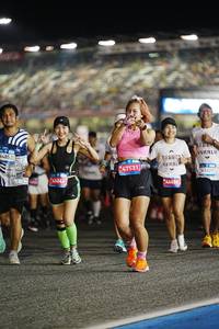 BIB: 
                            <button type="button" onclick="openModal(23979367)" class="btn btn-primary btn-sm float-right btn-popup" data-toggle="modal" data-target=".modal-high-quality">
                        <i class="fas fa-shopping-cart"></i> Add to Cart
                    </button>
                                            <button type="button" onclick="isThisMe(23979367, true)" class="btn btn-success btn-sm float-right btn-popup btn-isme hidden" data-toggle="tooltip" data-placement="bottom" title="นี่คือรูปของคุณใช่ไหม คลิกที่นี่เพื่อเอาเข้าอัลบั้ม">
                        <i class="fas fa-plus"></i> Add to album
                    </button>
                    <button type="button" onclick="isThisMe(23979367, false)" class="btn btn-warning btn-sm float-right btn-popup btn-isnotme hidden">
                        <i class="fas fa-ban"></i> Remove from album
                    </button>