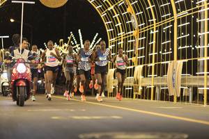 BIB: 028
                            <button type="button" onclick="openModal(22812406)" class="btn btn-primary btn-sm float-right btn-popup" data-toggle="modal" data-target=".modal-high-quality">
                        <i class="fas fa-shopping-cart"></i> Add to Cart
                    </button>
                                            <button type="button" onclick="isThisMe(22812406, true)" class="btn btn-success btn-sm float-right btn-popup btn-isme hidden" data-toggle="tooltip" data-placement="bottom" title="นี่คือรูปของคุณใช่ไหม คลิกที่นี่เพื่อเอาเข้าอัลบั้ม">
                        <i class="fas fa-plus"></i> Add to album
                    </button>
                    <button type="button" onclick="isThisMe(22812406, false)" class="btn btn-warning btn-sm float-right btn-popup btn-isnotme hidden">
                        <i class="fas fa-ban"></i> Remove from album
                    </button>