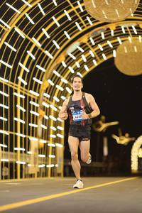 BIB: 4240
                            <button type="button" onclick="openModal(22814867)" class="btn btn-primary btn-sm float-right btn-popup" data-toggle="modal" data-target=".modal-high-quality">
                        <i class="fas fa-shopping-cart"></i> Add to Cart
                    </button>
                                            <button type="button" onclick="isThisMe(22814867, true)" class="btn btn-success btn-sm float-right btn-popup btn-isme hidden" data-toggle="tooltip" data-placement="bottom" title="นี่คือรูปของคุณใช่ไหม คลิกที่นี่เพื่อเอาเข้าอัลบั้ม">
                        <i class="fas fa-plus"></i> Add to album
                    </button>
                    <button type="button" onclick="isThisMe(22814867, false)" class="btn btn-warning btn-sm float-right btn-popup btn-isnotme hidden">
                        <i class="fas fa-ban"></i> Remove from album
                    </button>