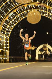 BIB: 8727
                            <button type="button" onclick="openModal(22815614)" class="btn btn-primary btn-sm float-right btn-popup" data-toggle="modal" data-target=".modal-high-quality">
                        <i class="fas fa-shopping-cart"></i> Add to Cart
                    </button>
                                            <button type="button" onclick="isThisMe(22815614, true)" class="btn btn-success btn-sm float-right btn-popup btn-isme hidden" data-toggle="tooltip" data-placement="bottom" title="นี่คือรูปของคุณใช่ไหม คลิกที่นี่เพื่อเอาเข้าอัลบั้ม">
                        <i class="fas fa-plus"></i> Add to album
                    </button>
                    <button type="button" onclick="isThisMe(22815614, false)" class="btn btn-warning btn-sm float-right btn-popup btn-isnotme hidden">
                        <i class="fas fa-ban"></i> Remove from album
                    </button>