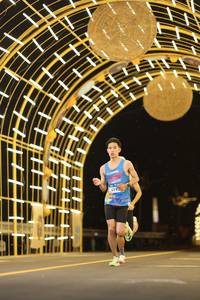 BIB: 4195
                            <button type="button" onclick="openModal(22812984)" class="btn btn-primary btn-sm float-right btn-popup" data-toggle="modal" data-target=".modal-high-quality">
                        <i class="fas fa-shopping-cart"></i> Add to Cart
                    </button>
                                            <button type="button" onclick="isThisMe(22812984, true)" class="btn btn-success btn-sm float-right btn-popup btn-isme hidden" data-toggle="tooltip" data-placement="bottom" title="นี่คือรูปของคุณใช่ไหม คลิกที่นี่เพื่อเอาเข้าอัลบั้ม">
                        <i class="fas fa-plus"></i> Add to album
                    </button>
                    <button type="button" onclick="isThisMe(22812984, false)" class="btn btn-warning btn-sm float-right btn-popup btn-isnotme hidden">
                        <i class="fas fa-ban"></i> Remove from album
                    </button>