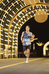 BIB: 43666
                            <button type="button" onclick="openModal(22814775)" class="btn btn-primary btn-sm float-right btn-popup" data-toggle="modal" data-target=".modal-high-quality">
                        <i class="fas fa-shopping-cart"></i> Add to Cart
                    </button>
                                            <button type="button" onclick="isThisMe(22814775, true)" class="btn btn-success btn-sm float-right btn-popup btn-isme hidden" data-toggle="tooltip" data-placement="bottom" title="นี่คือรูปของคุณใช่ไหม คลิกที่นี่เพื่อเอาเข้าอัลบั้ม">
                        <i class="fas fa-plus"></i> Add to album
                    </button>
                    <button type="button" onclick="isThisMe(22814775, false)" class="btn btn-warning btn-sm float-right btn-popup btn-isnotme hidden">
                        <i class="fas fa-ban"></i> Remove from album
                    </button>