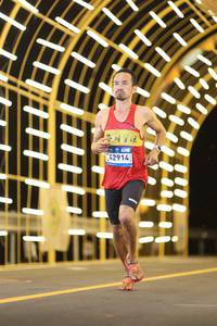 BIB: 42914
                            <button type="button" onclick="openModal(22816513)" class="btn btn-primary btn-sm float-right btn-popup" data-toggle="modal" data-target=".modal-high-quality">
                        <i class="fas fa-shopping-cart"></i> Add to Cart
                    </button>
                                            <button type="button" onclick="isThisMe(22816513, true)" class="btn btn-success btn-sm float-right btn-popup btn-isme hidden" data-toggle="tooltip" data-placement="bottom" title="นี่คือรูปของคุณใช่ไหม คลิกที่นี่เพื่อเอาเข้าอัลบั้ม">
                        <i class="fas fa-plus"></i> Add to album
                    </button>
                    <button type="button" onclick="isThisMe(22816513, false)" class="btn btn-warning btn-sm float-right btn-popup btn-isnotme hidden">
                        <i class="fas fa-ban"></i> Remove from album
                    </button>