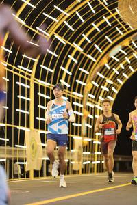 BIB: 42101, 43843
                            <button type="button" onclick="openModal(22817359)" class="btn btn-primary btn-sm float-right btn-popup" data-toggle="modal" data-target=".modal-high-quality">
                        <i class="fas fa-shopping-cart"></i> Add to Cart
                    </button>
                                            <button type="button" onclick="isThisMe(22817359, true)" class="btn btn-success btn-sm float-right btn-popup btn-isme hidden" data-toggle="tooltip" data-placement="bottom" title="นี่คือรูปของคุณใช่ไหม คลิกที่นี่เพื่อเอาเข้าอัลบั้ม">
                        <i class="fas fa-plus"></i> Add to album
                    </button>
                    <button type="button" onclick="isThisMe(22817359, false)" class="btn btn-warning btn-sm float-right btn-popup btn-isnotme hidden">
                        <i class="fas fa-ban"></i> Remove from album
                    </button>