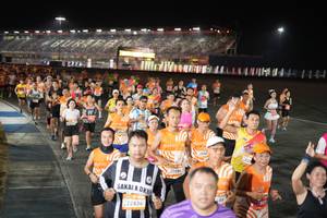 BIB: 22836, 22086, 2056, 570, 206, 225, 414144
                            <button type="button" onclick="openModal(23108637)" class="btn btn-primary btn-sm float-right btn-popup" data-toggle="modal" data-target=".modal-high-quality">
                        <i class="fas fa-shopping-cart"></i> Add to Cart
                    </button>
                                            <button type="button" onclick="isThisMe(23108637, true)" class="btn btn-success btn-sm float-right btn-popup btn-isme hidden" data-toggle="tooltip" data-placement="bottom" title="นี่คือรูปของคุณใช่ไหม คลิกที่นี่เพื่อเอาเข้าอัลบั้ม">
                        <i class="fas fa-plus"></i> Add to album
                    </button>
                    <button type="button" onclick="isThisMe(23108637, false)" class="btn btn-warning btn-sm float-right btn-popup btn-isnotme hidden">
                        <i class="fas fa-ban"></i> Remove from album
                    </button>