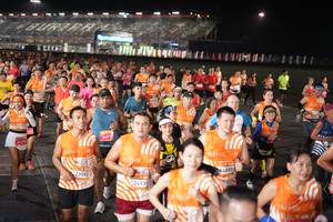 BIB: 1111, 94897, 24935, 23592, 2017
                            <button type="button" onclick="openModal(23210578)" class="btn btn-primary btn-sm float-right btn-popup" data-toggle="modal" data-target=".modal-high-quality">
                        <i class="fas fa-shopping-cart"></i> Add to Cart
                    </button>
                                            <button type="button" onclick="isThisMe(23210578, true)" class="btn btn-success btn-sm float-right btn-popup btn-isme hidden" data-toggle="tooltip" data-placement="bottom" title="นี่คือรูปของคุณใช่ไหม คลิกที่นี่เพื่อเอาเข้าอัลบั้ม">
                        <i class="fas fa-plus"></i> Add to album
                    </button>
                    <button type="button" onclick="isThisMe(23210578, false)" class="btn btn-warning btn-sm float-right btn-popup btn-isnotme hidden">
                        <i class="fas fa-ban"></i> Remove from album
                    </button>