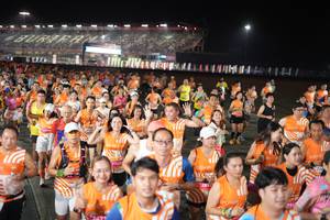 BIB: 2671, 2702, 0766
                            <button type="button" onclick="openModal(23216106)" class="btn btn-primary btn-sm float-right btn-popup" data-toggle="modal" data-target=".modal-high-quality">
                        <i class="fas fa-shopping-cart"></i> Add to Cart
                    </button>
                                            <button type="button" onclick="isThisMe(23216106, true)" class="btn btn-success btn-sm float-right btn-popup btn-isme hidden" data-toggle="tooltip" data-placement="bottom" title="นี่คือรูปของคุณใช่ไหม คลิกที่นี่เพื่อเอาเข้าอัลบั้ม">
                        <i class="fas fa-plus"></i> Add to album
                    </button>
                    <button type="button" onclick="isThisMe(23216106, false)" class="btn btn-warning btn-sm float-right btn-popup btn-isnotme hidden">
                        <i class="fas fa-ban"></i> Remove from album
                    </button>