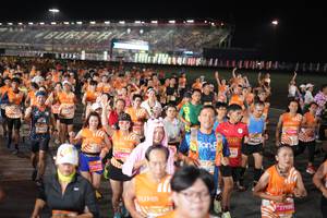 BIB: 27908, 22115, 21942
                            <button type="button" onclick="openModal(23213054)" class="btn btn-primary btn-sm float-right btn-popup" data-toggle="modal" data-target=".modal-high-quality">
                        <i class="fas fa-shopping-cart"></i> Add to Cart
                    </button>
                                            <button type="button" onclick="isThisMe(23213054, true)" class="btn btn-success btn-sm float-right btn-popup btn-isme hidden" data-toggle="tooltip" data-placement="bottom" title="นี่คือรูปของคุณใช่ไหม คลิกที่นี่เพื่อเอาเข้าอัลบั้ม">
                        <i class="fas fa-plus"></i> Add to album
                    </button>
                    <button type="button" onclick="isThisMe(23213054, false)" class="btn btn-warning btn-sm float-right btn-popup btn-isnotme hidden">
                        <i class="fas fa-ban"></i> Remove from album
                    </button>