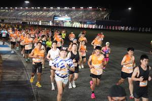 BIB: 20276, 2138, 124629, 090, 70572, 1292
                            <button type="button" onclick="openModal(23102177)" class="btn btn-primary btn-sm float-right btn-popup" data-toggle="modal" data-target=".modal-high-quality">
                        <i class="fas fa-shopping-cart"></i> Add to Cart
                    </button>
                                            <button type="button" onclick="isThisMe(23102177, true)" class="btn btn-success btn-sm float-right btn-popup btn-isme hidden" data-toggle="tooltip" data-placement="bottom" title="นี่คือรูปของคุณใช่ไหม คลิกที่นี่เพื่อเอาเข้าอัลบั้ม">
                        <i class="fas fa-plus"></i> Add to album
                    </button>
                    <button type="button" onclick="isThisMe(23102177, false)" class="btn btn-warning btn-sm float-right btn-popup btn-isnotme hidden">
                        <i class="fas fa-ban"></i> Remove from album
                    </button>